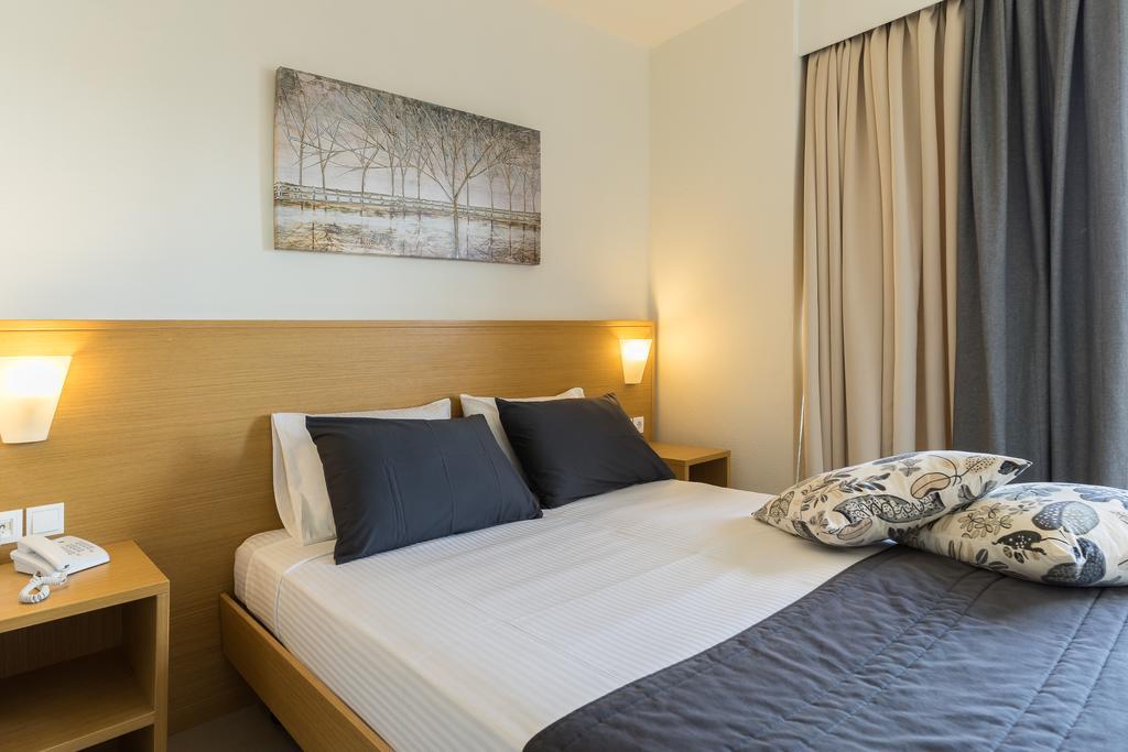 City Center Hotel Rhodes City ภายนอก รูปภาพ