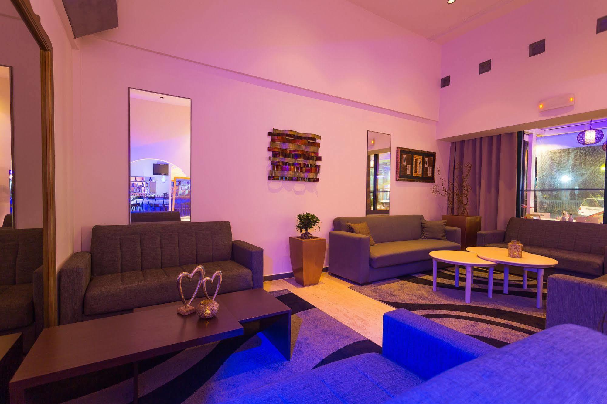 City Center Hotel Rhodes City ภายนอก รูปภาพ