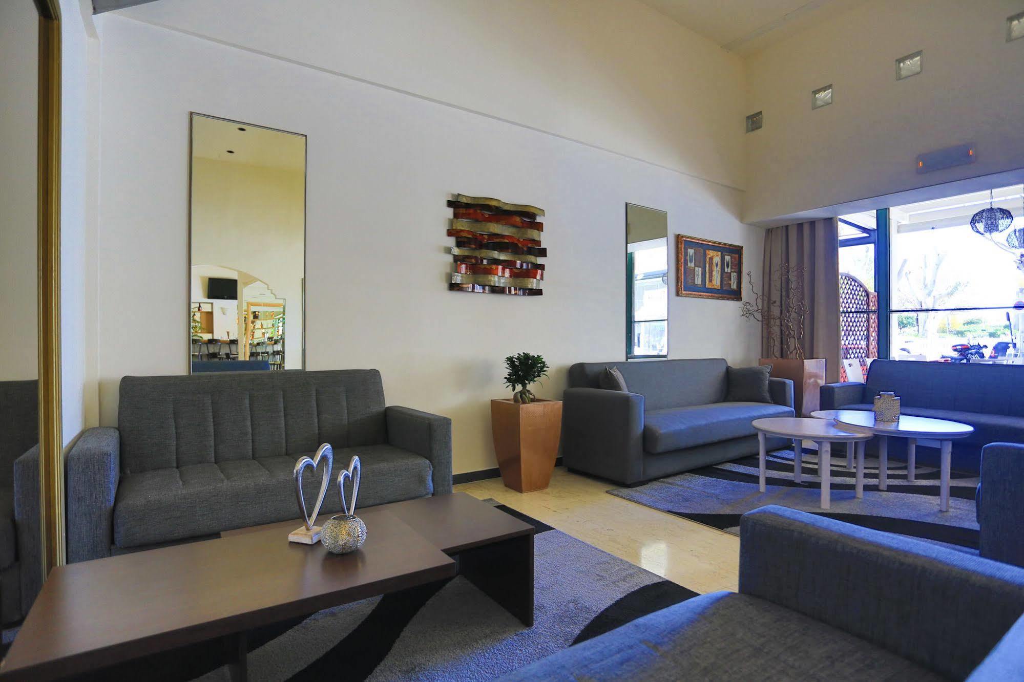 City Center Hotel Rhodes City ภายนอก รูปภาพ