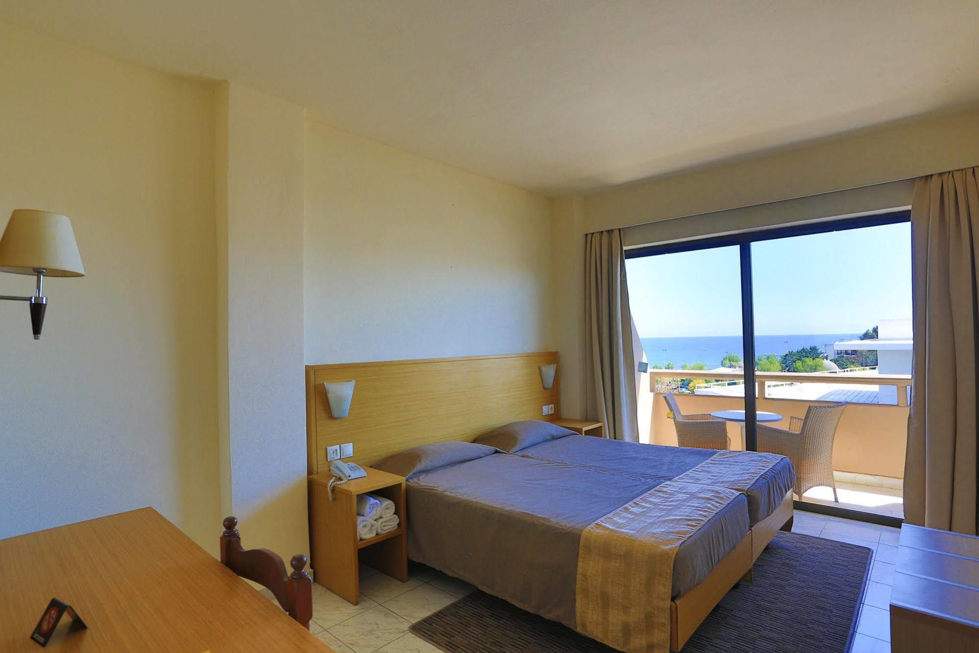 City Center Hotel Rhodes City ภายนอก รูปภาพ
